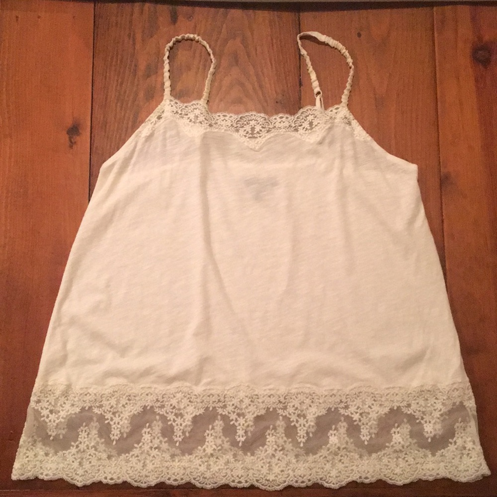 American Eagle cotton and lace tank